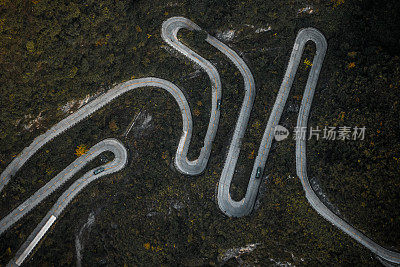 Curvy roads taken from air high up in the Tianmen Mountain (天门山), Hunan Province (湖南省), near Zhangjiajie (张家界)